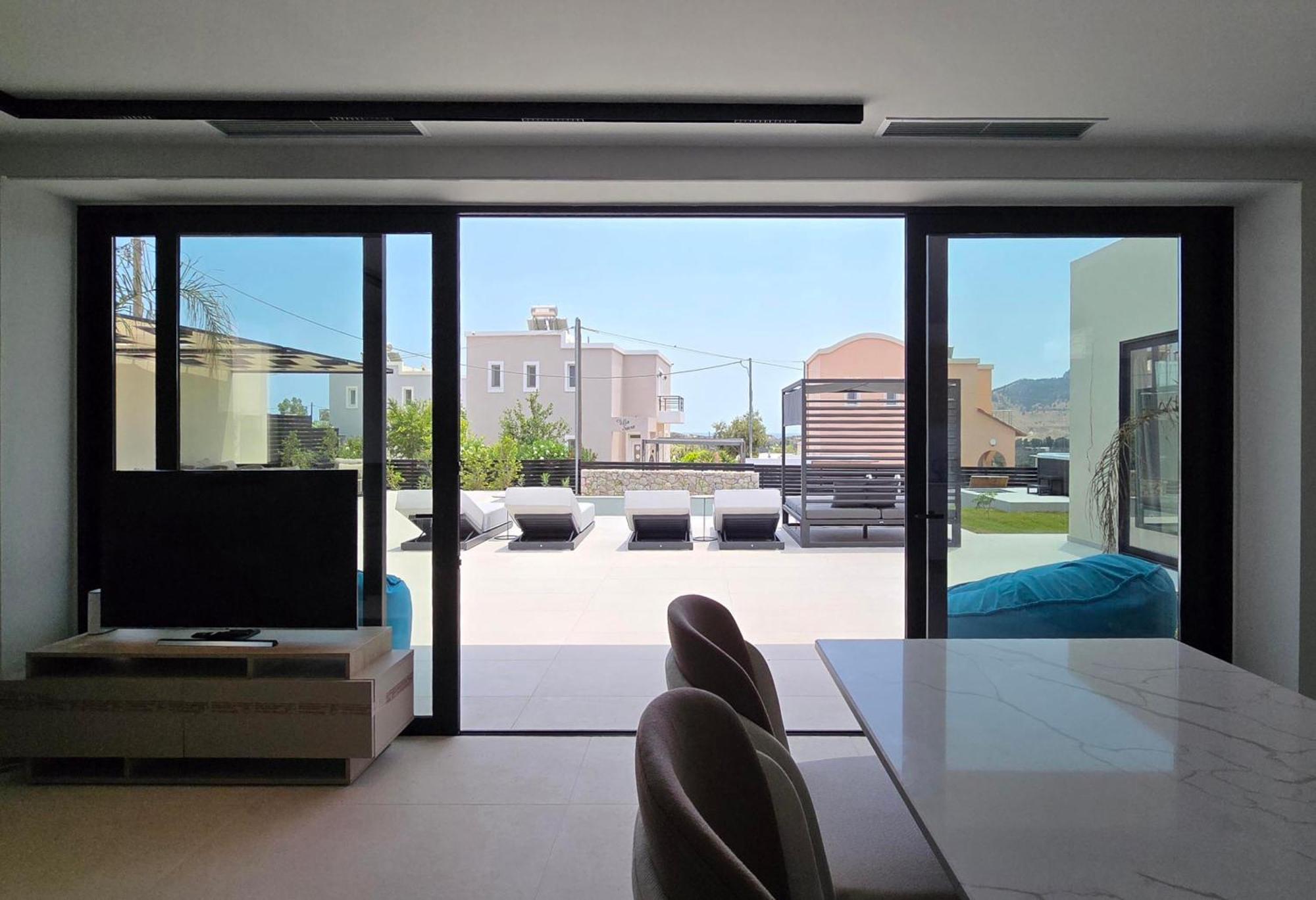 科林比亚Trapezia Luxury Living别墅 外观 照片