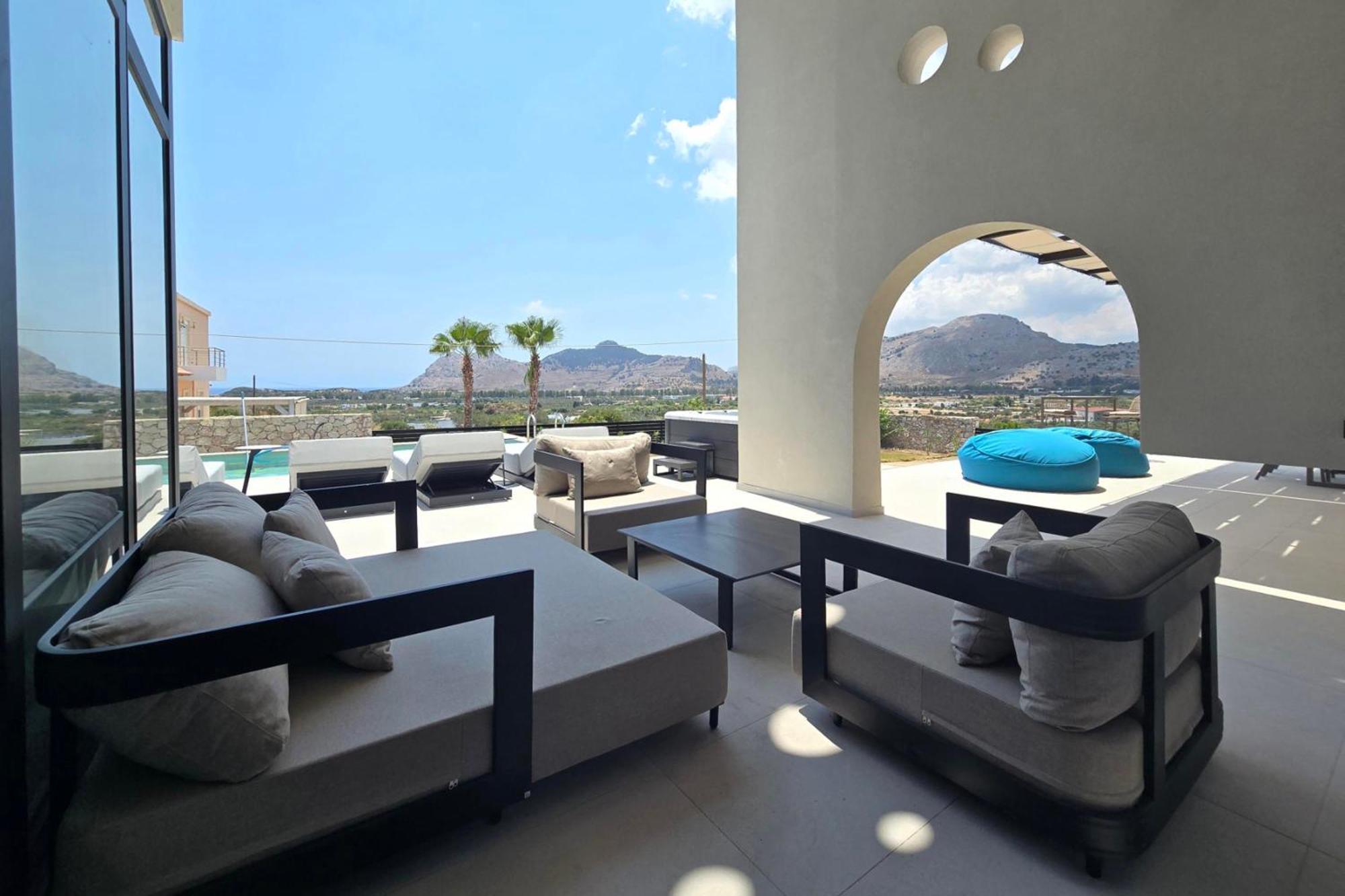 科林比亚Trapezia Luxury Living别墅 外观 照片